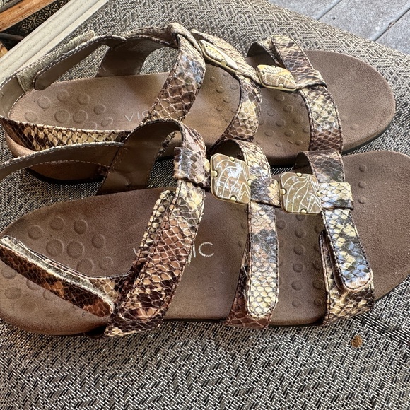 Vionic Amber Sandal Orthaheel Supportive Technology in Crocodile Skin LK NEW 8.5 - Picture 11 of 15